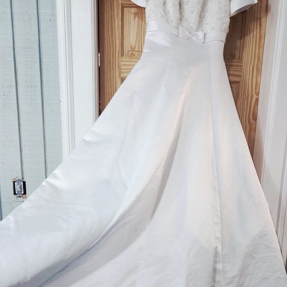 SOLD! - Picture 3 of 11